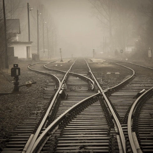 A train track with multiple tracks